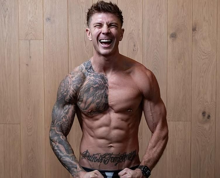 The Adelaide native debuted her romance with Australian Ninja Warrior star Nathan Ryles, 32, on Wednesday after they were spotted packing on the PDA at a beach