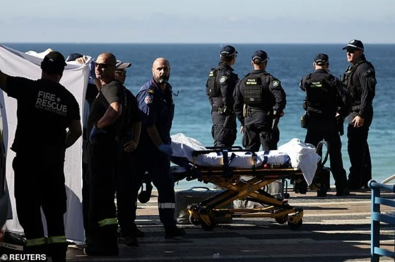 Expert points to a strange detail surrounding the tragic Coogee Beach incident as police issue a heartbreaking update!